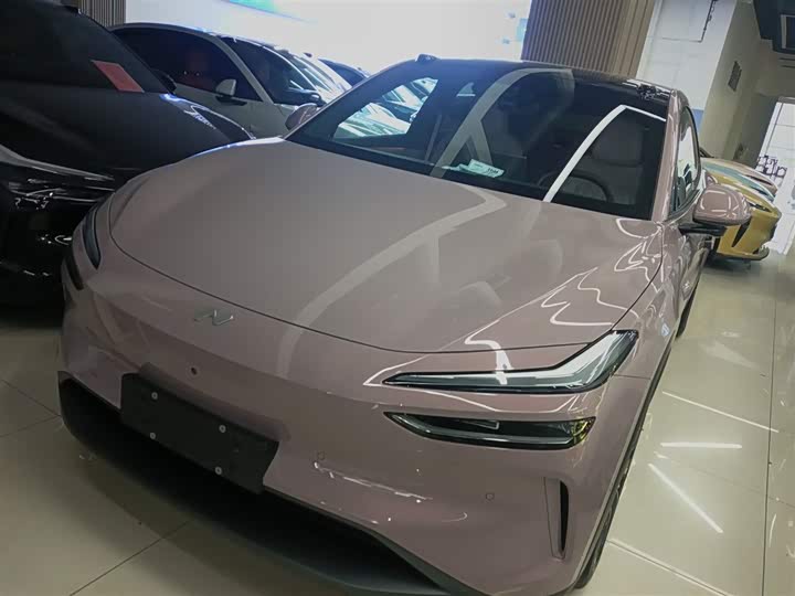 Фото 2 - Nio Onvo L60