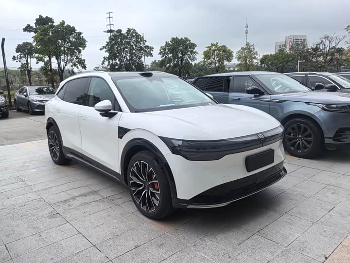 Фото 3 - Zeekr 7X