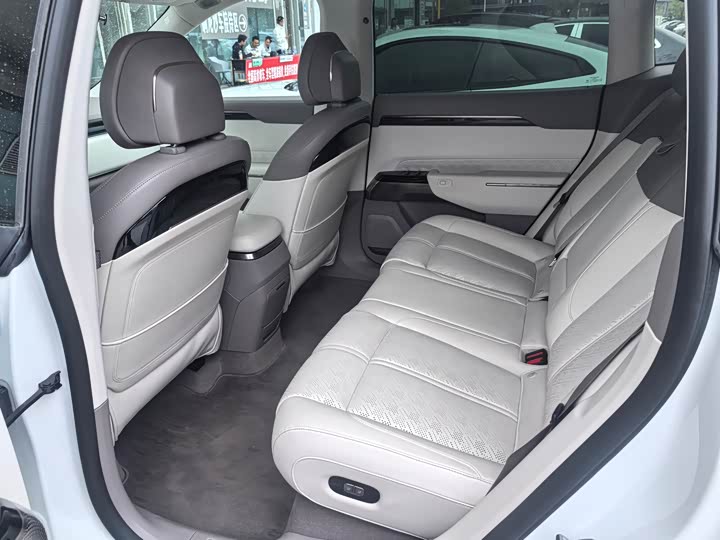 Фото 5 - Zeekr 7X