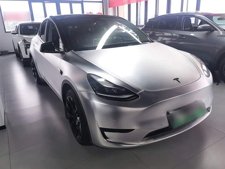 Фото 4 - Tesla Model Y