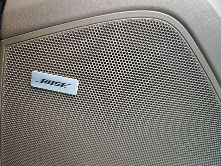 Фото 8 - Porsche Cayenne