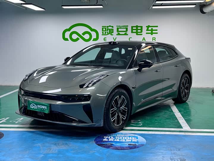 Фото 1 - Zeekr 001