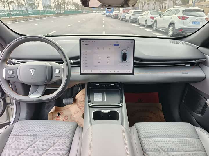 Фото 7 - Changan Deepal S05