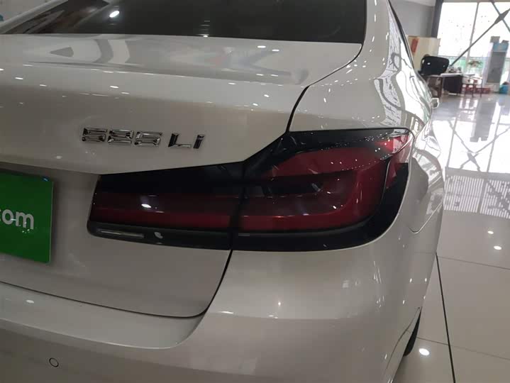 Фото 8 - BMW 5 Series