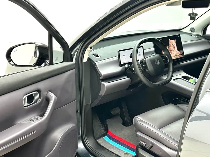 Фото 3 - Leapmotor C10