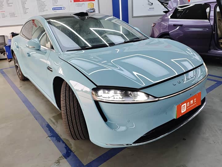 Фото 2 - Luxeed S7