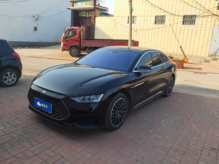 Фото 1 - BYD Han