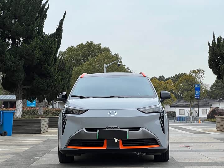 Фото 2 - GAC Aion Y