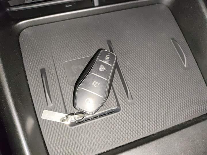 Фото 9 - BYD Seal 06 Hybrid/EV