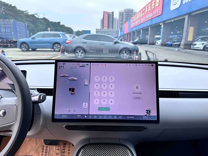 Фото 7 - XPeng Mona M03