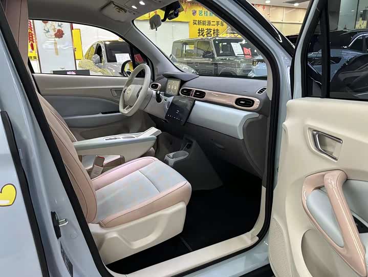 Фото 8 - Leapmotor T03