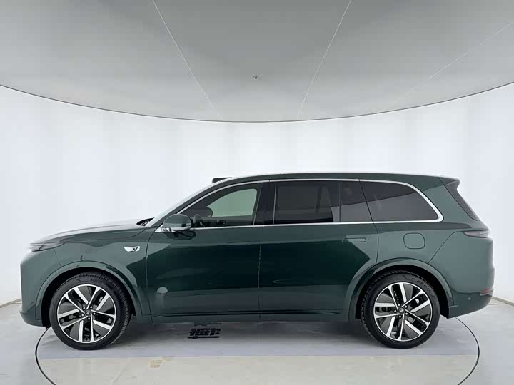 Фото 8 - LiXiang L9