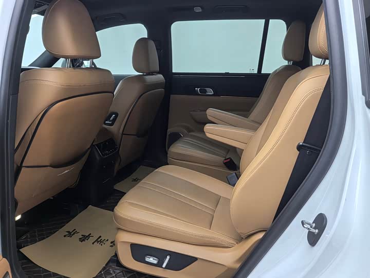 Фото 6 - LiXiang One