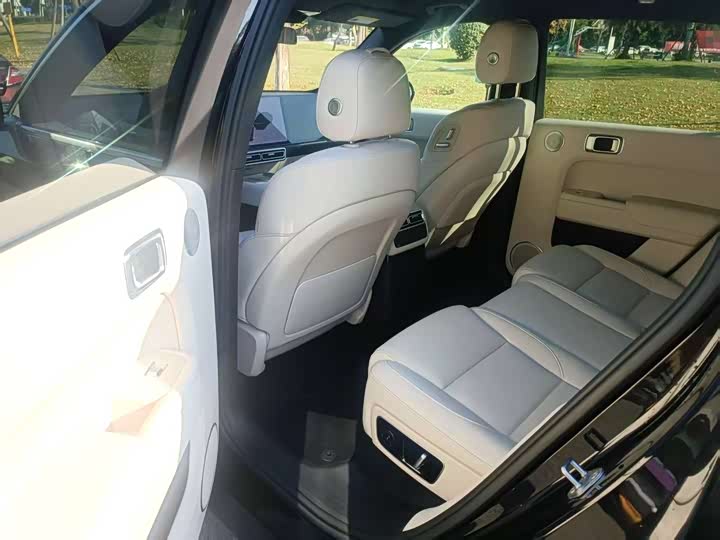 Фото 4 - LiXiang L7