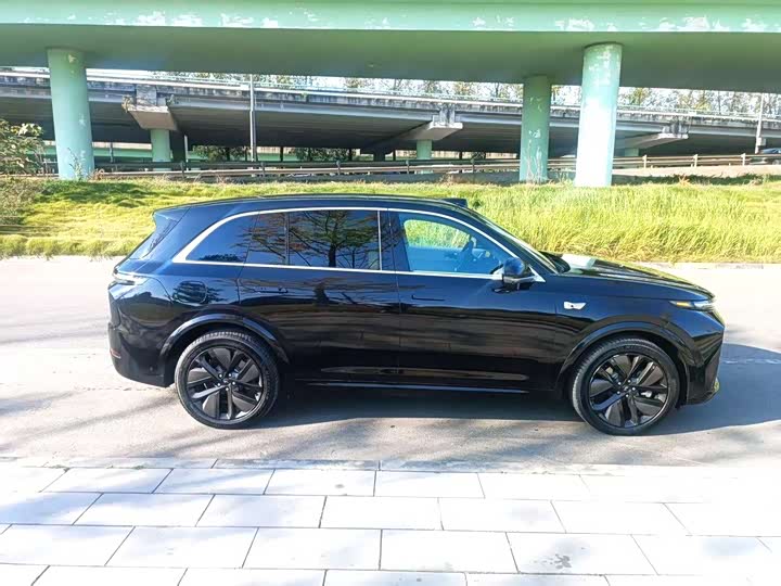 Фото 9 - LiXiang L7