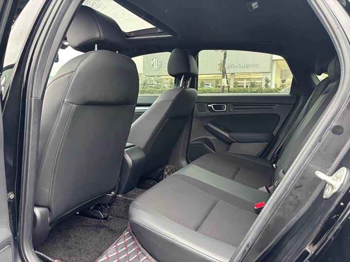 Фото 7 - Honda Civic