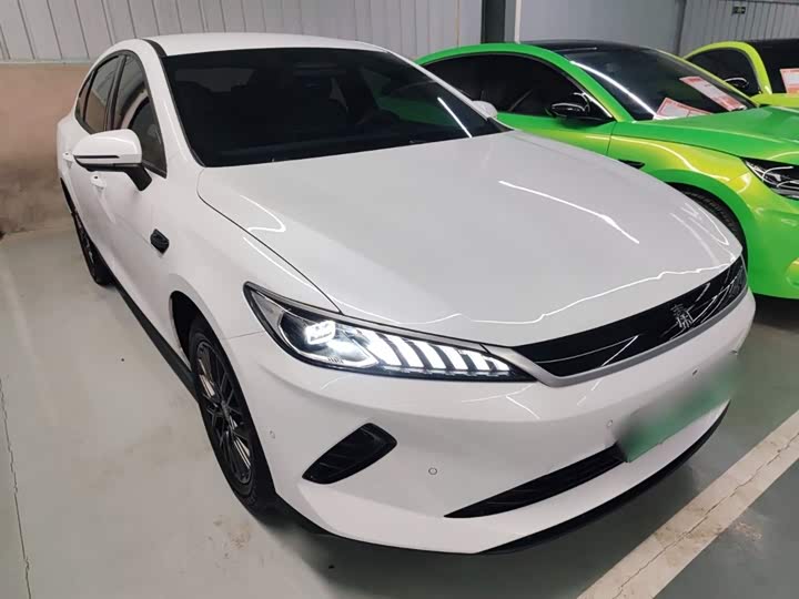 Фото 4 - BYD Qin Plus