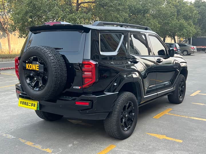 Фото 7 - Tank 400 Hybrid