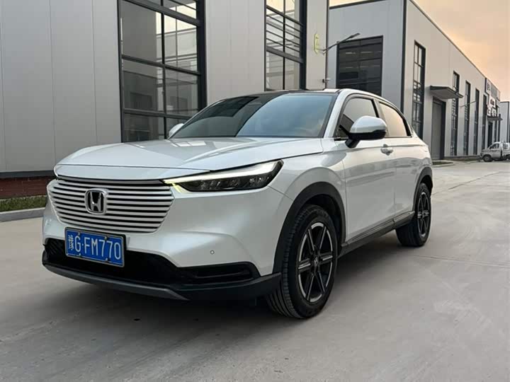 Фото 1 - Honda Vezel