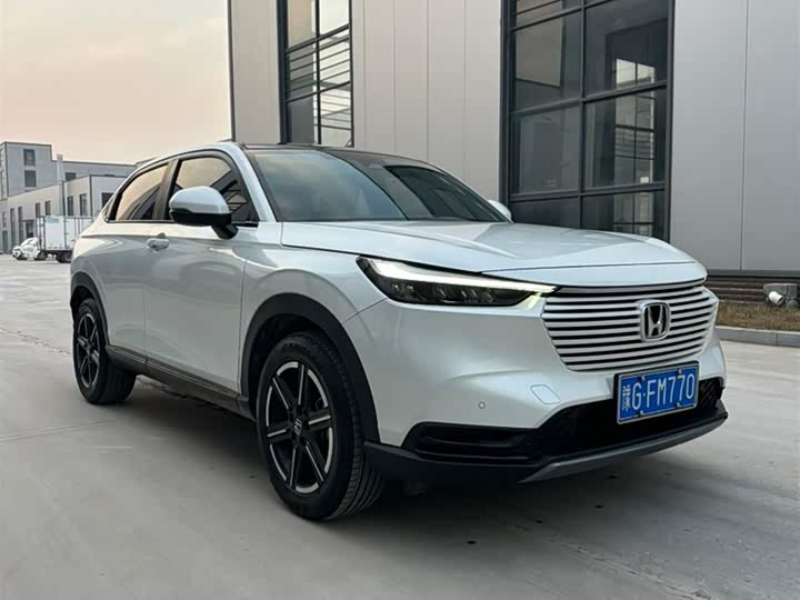 Фото 3 - Honda Vezel