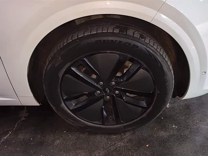 Фото 6 - LiXiang L6