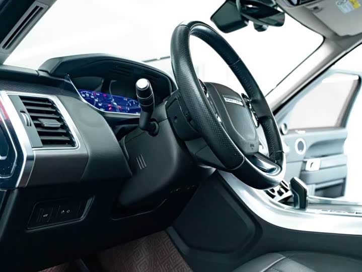 Фото 9 - Land Rover Range Rover Sport