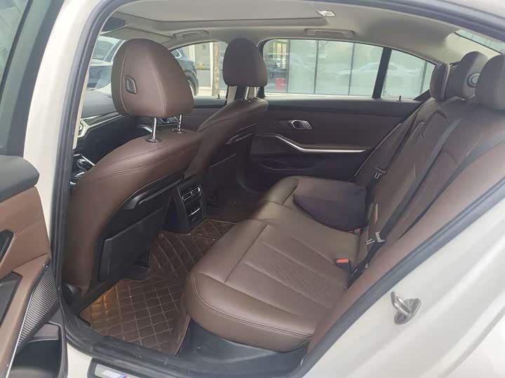 Фото 5 - BMW 3 Series