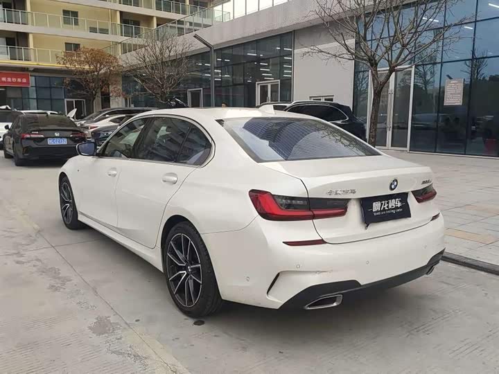 Фото 7 - BMW 3 Series