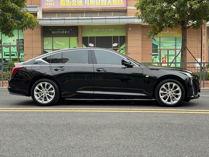 Фото 4 - Cadillac CT5