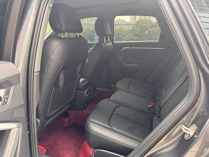 Фото 5 - Audi Q3