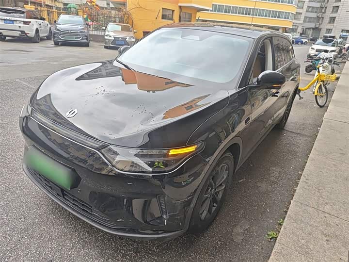 Фото 2 - Leapmotor C11