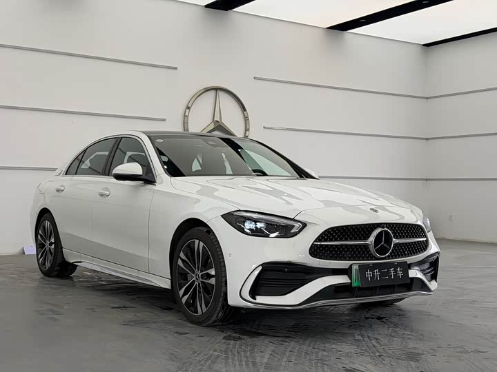 Фото 3 - Mercedes-Benz C-Class Hybrid