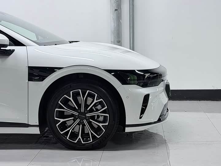 Фото 5 - Zeekr 007 GT