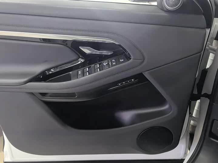 Фото 7 - Land Rover Range Rover Evoque L