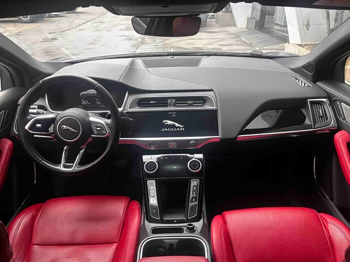 Фото 6 - Jaguar I-Pace