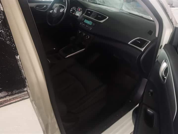 Фото 8 - Nissan Sylphy