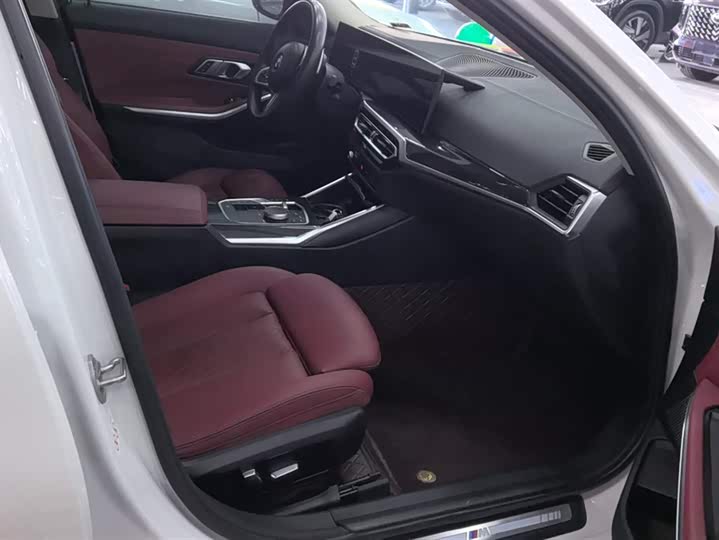 Фото 8 - BMW 3 Series