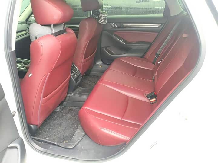 Фото 5 - Honda Accord