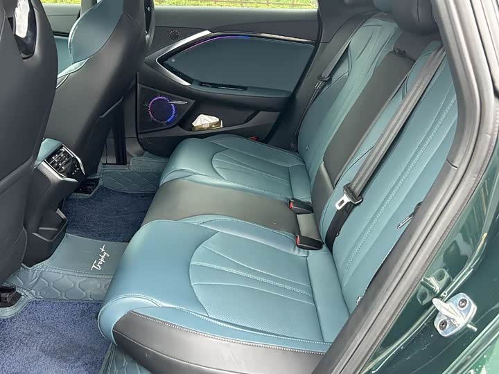 Фото 8 - MG Motor 7