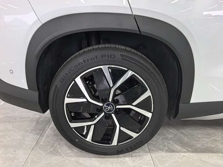 Фото 8 - BYD Song L DM-i Hybrid