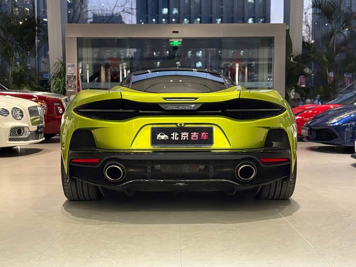 Фото 4 - McLaren GT