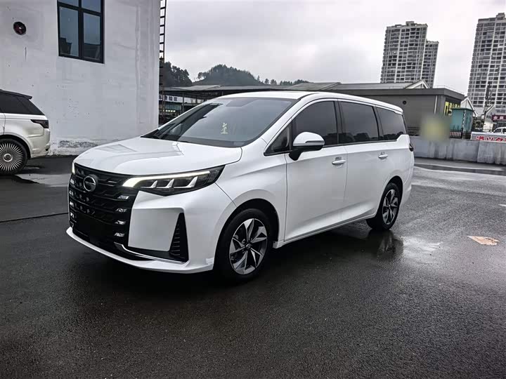 Фото 1 - GAC Trumpchi M6