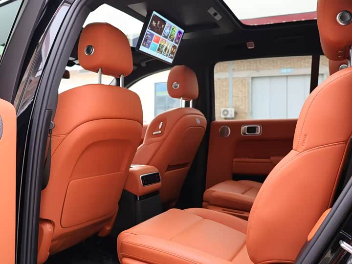 Фото 8 - LiXiang L9