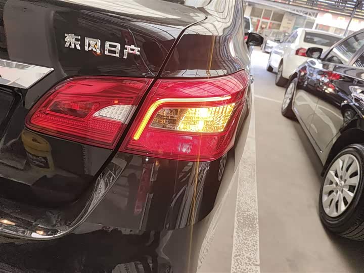 Фото 8 - Nissan Sylphy