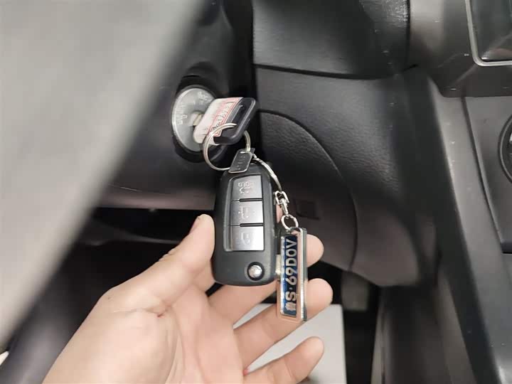 Фото 9 - Nissan Sylphy