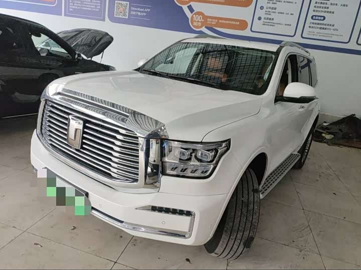 Фото 1 - Tank 500 Hybrid