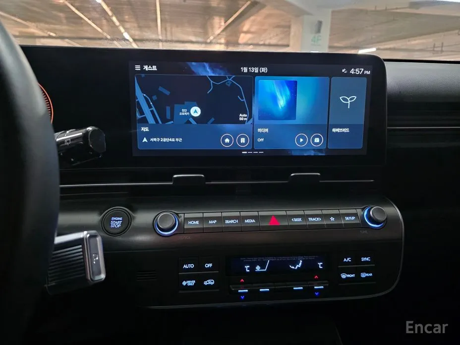 Фото 12 - Hyundai Kona