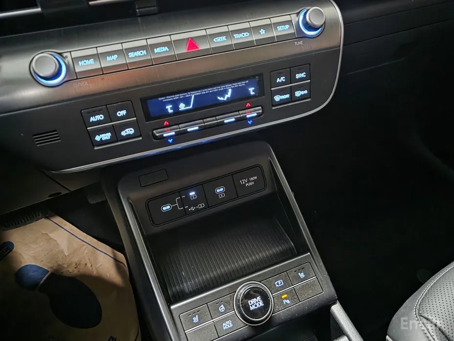 Фото 13 - Hyundai Kona