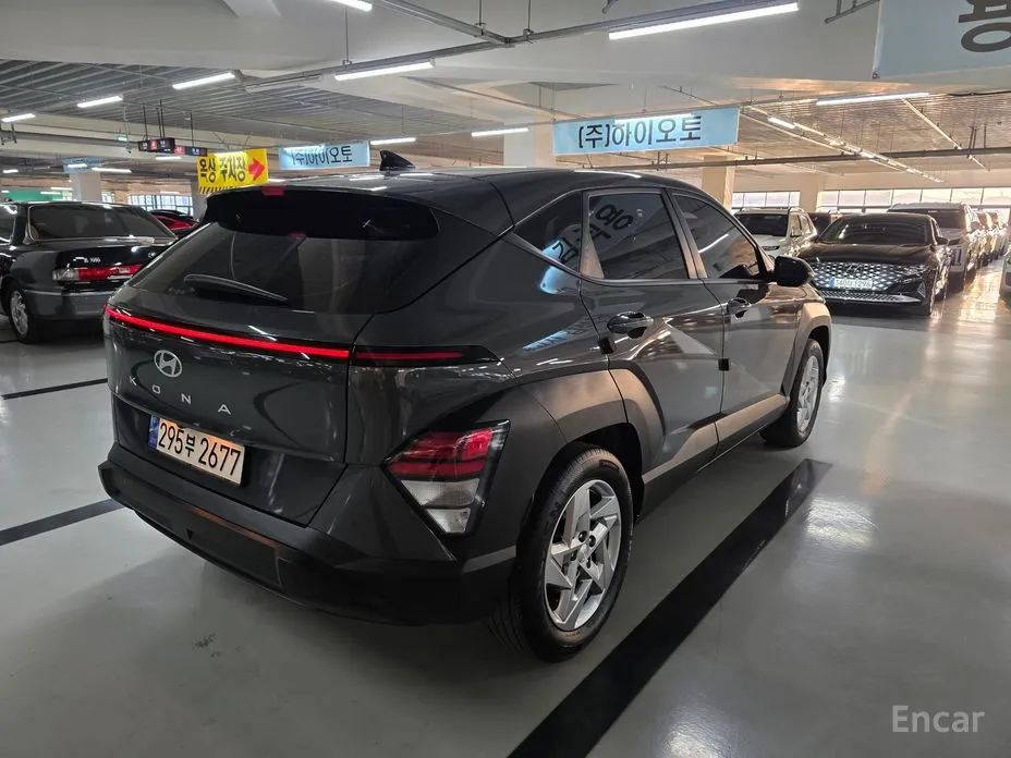 Фото 4 - Hyundai Kona