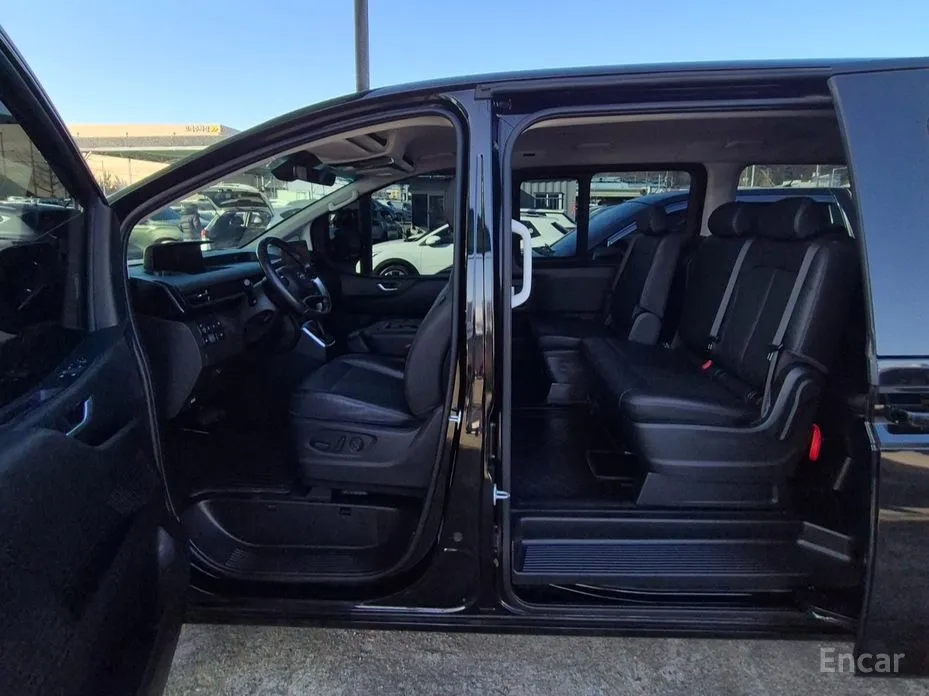 Фото 10 - Hyundai Staria